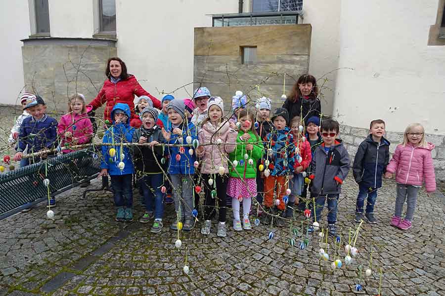 Beispielbild – Ostern im Kindergarten Mindelstetten Ostern, Kindergarten, Kinder, Erzieher, Basteln,